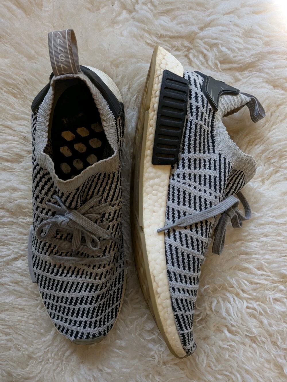 Size 13 Adidas NMD R1 STLT Primeknit Sesame Zebra Mens CQ2387 Boost